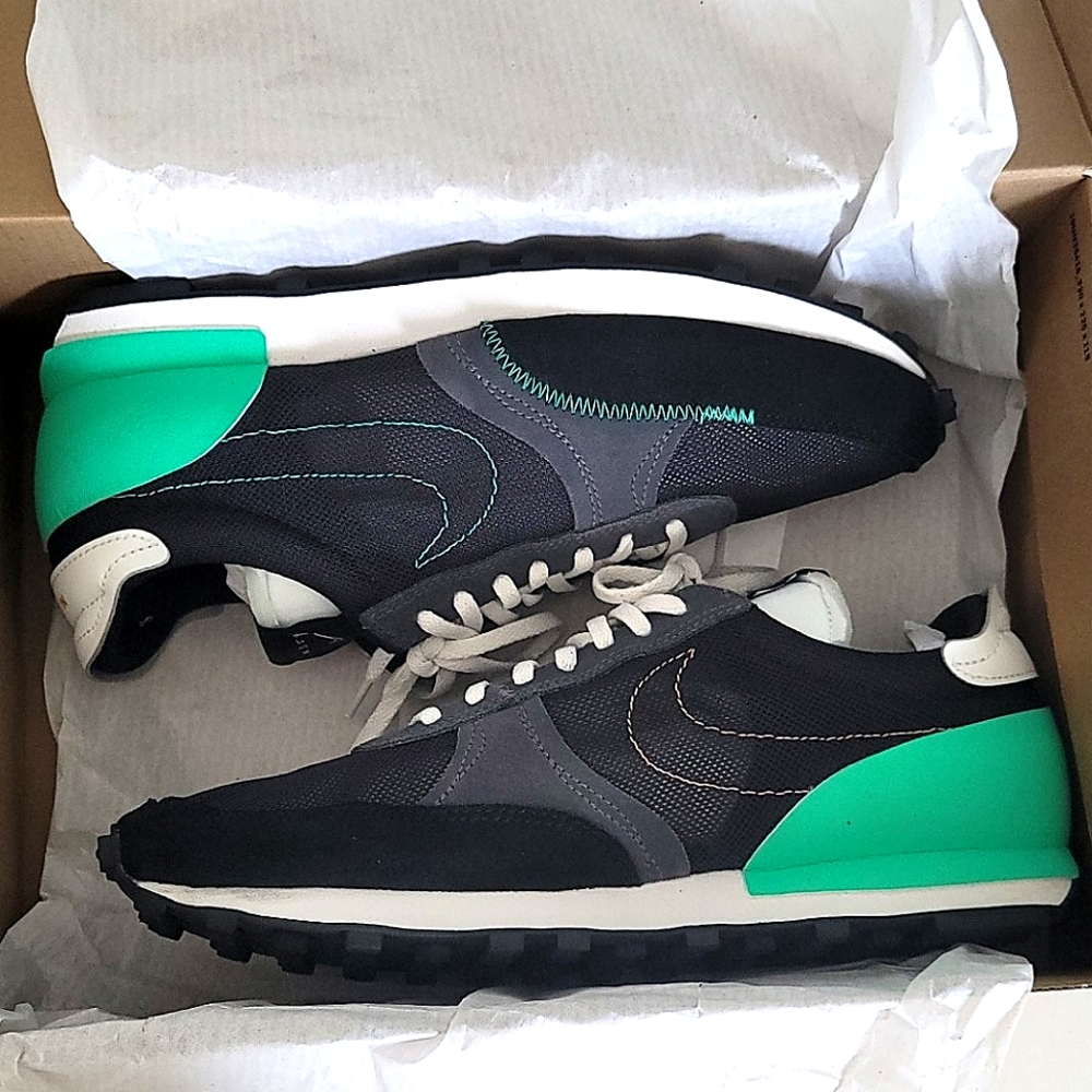 NIKE DAYBREAK-TYPE
